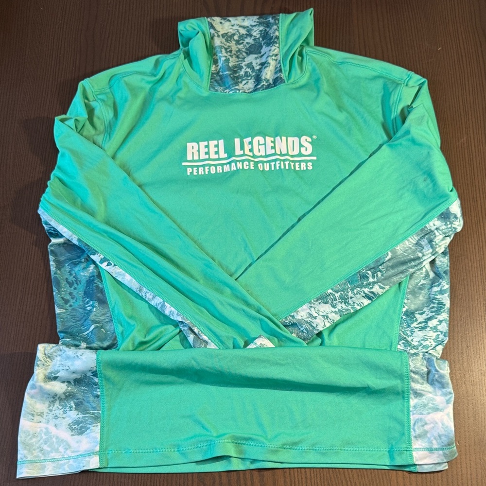 Reel Legends Men's Rash Guard